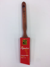 Nour Signature Series Brush