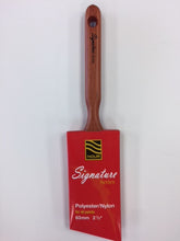 Nour Signature Series Brush